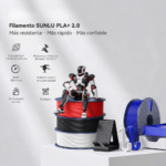 Filamento SUNLU PLA+ 2.0 Rojo, Negro, Blanco y Azul de Smartec Store, con piezas impresas en 3D y mayor resistencia para uso general