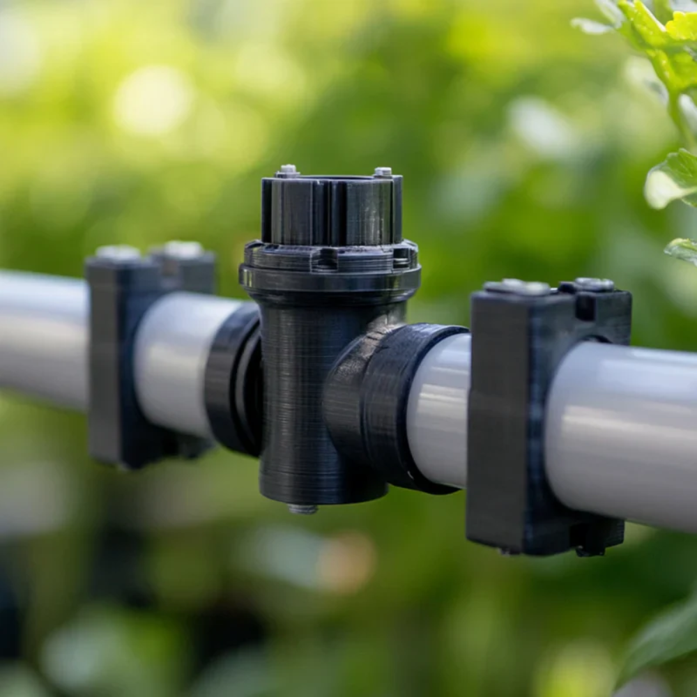 Conector Negro para tubería exterior impreso con filamento SUNLU ASA de Smartec Store, resistente al sol, agua e intemperie