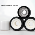 Llantas impresas en 3D con filamento SUNLU TPU 95A Negro y Blanco de Smartec Store para piezas flexibles y resistentes